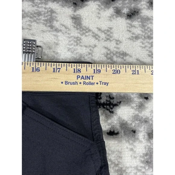 Wrangler ATG Cargo Shorts Mens Size 28 Black Cargo Pockets‎ Performance Outdoors - Picture 5 of 13